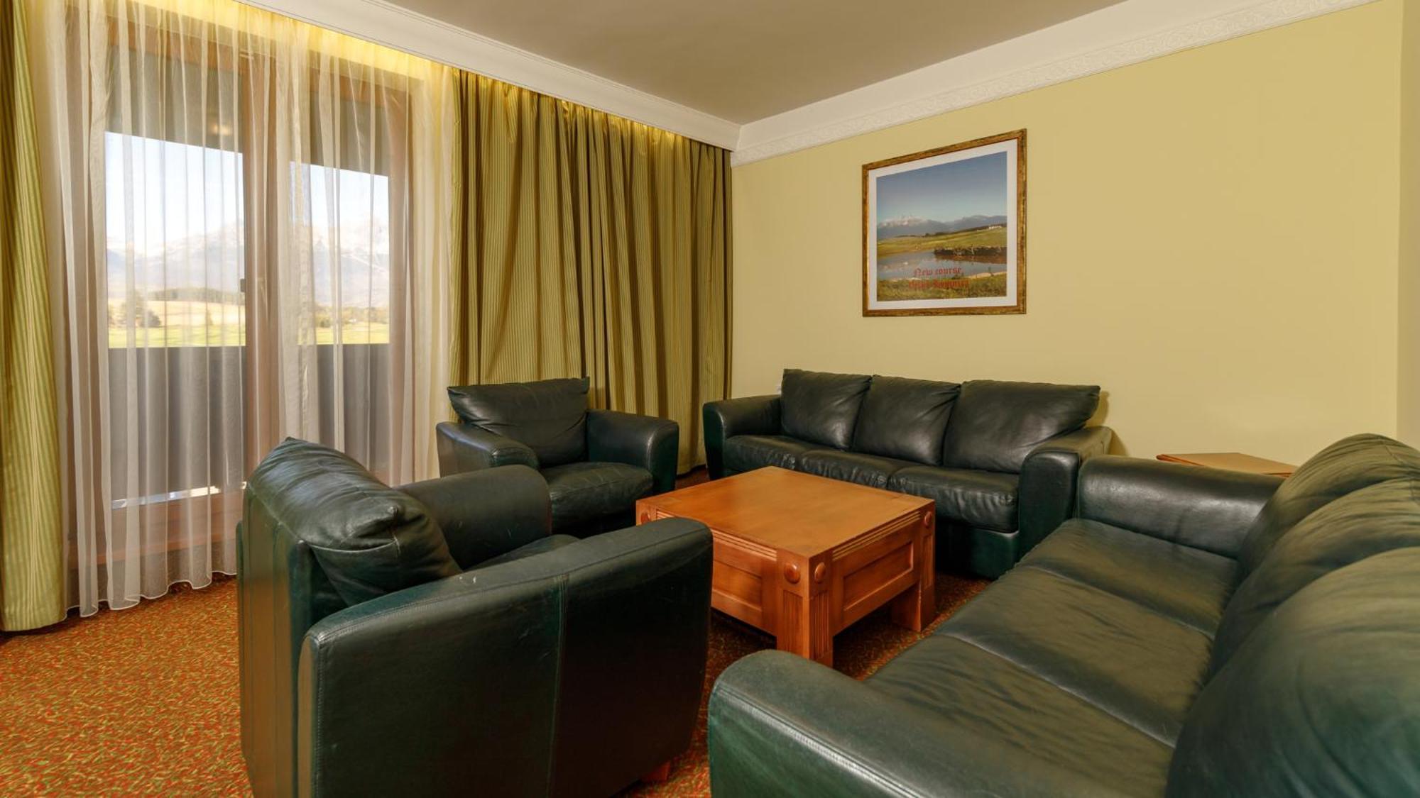 Hotel International Vel'ka Lomnica Bilik gambar